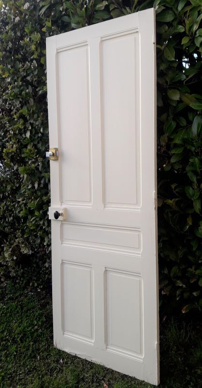 Communication door 82,2x217,8cm old molded