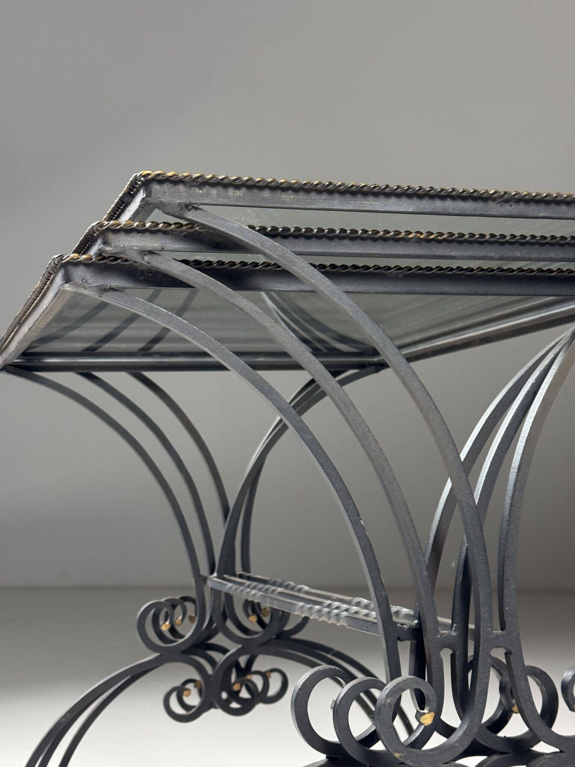 Set of 3 metal nesting tables 20th century