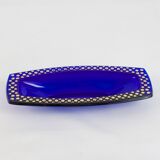 Coupe en verre bleu cobalt décor en relief doré rectangulaire,1960