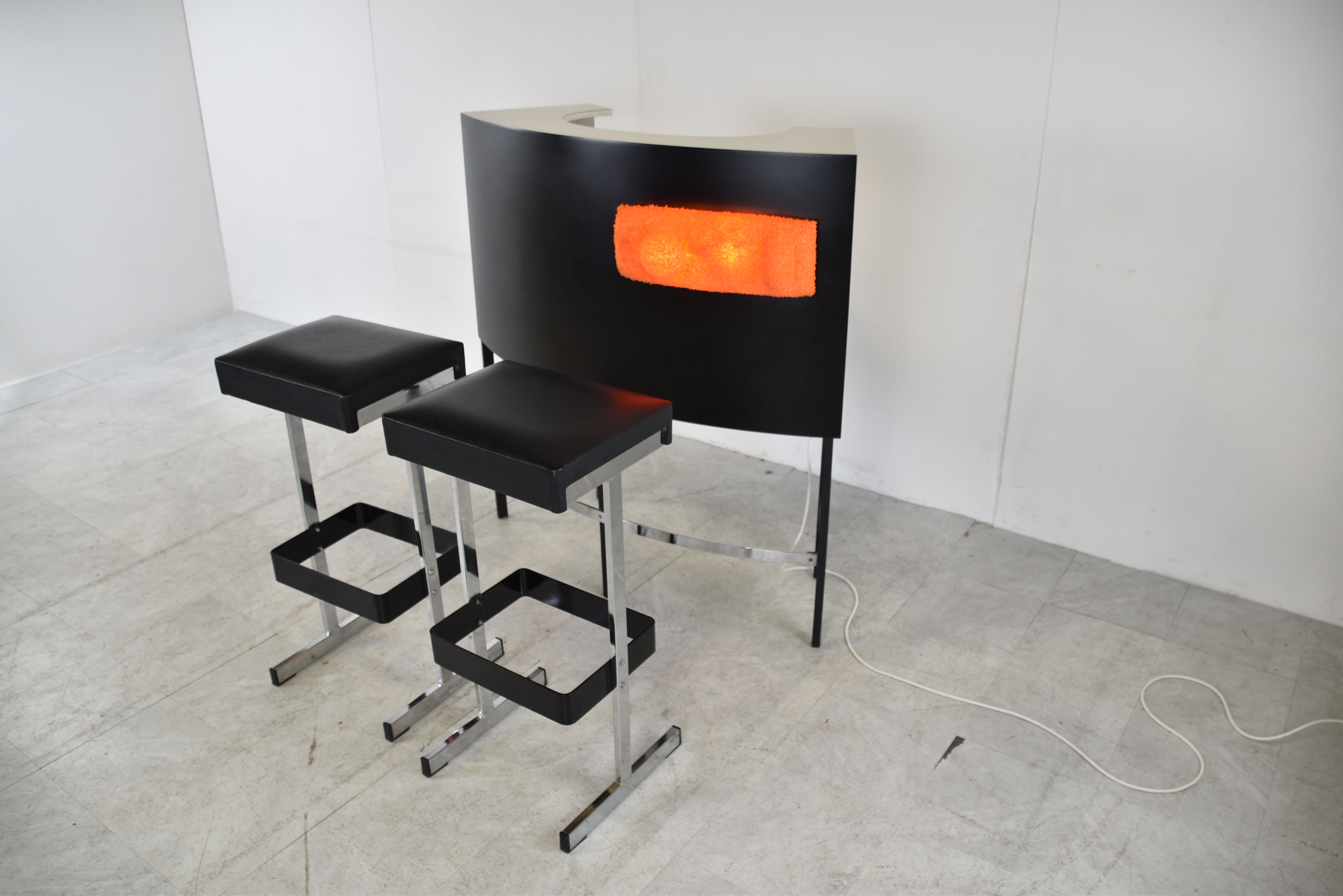 Vintage illuminated bar with stools, 1970s