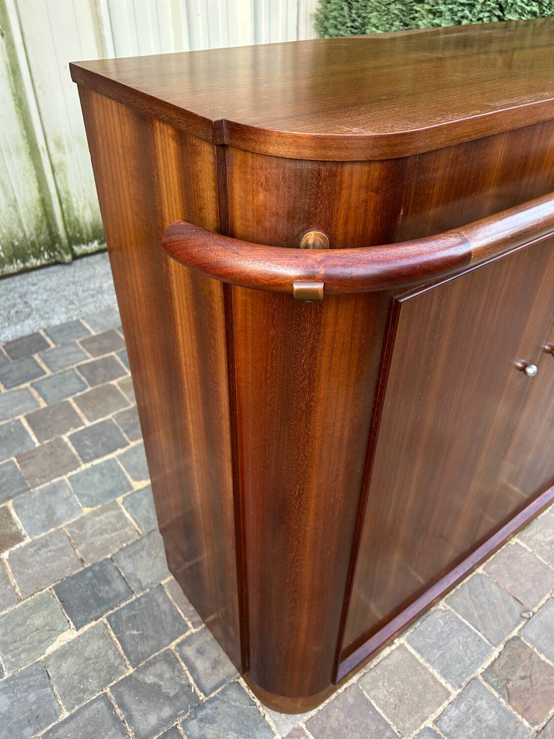 Art Deco style mahogany apartment bar