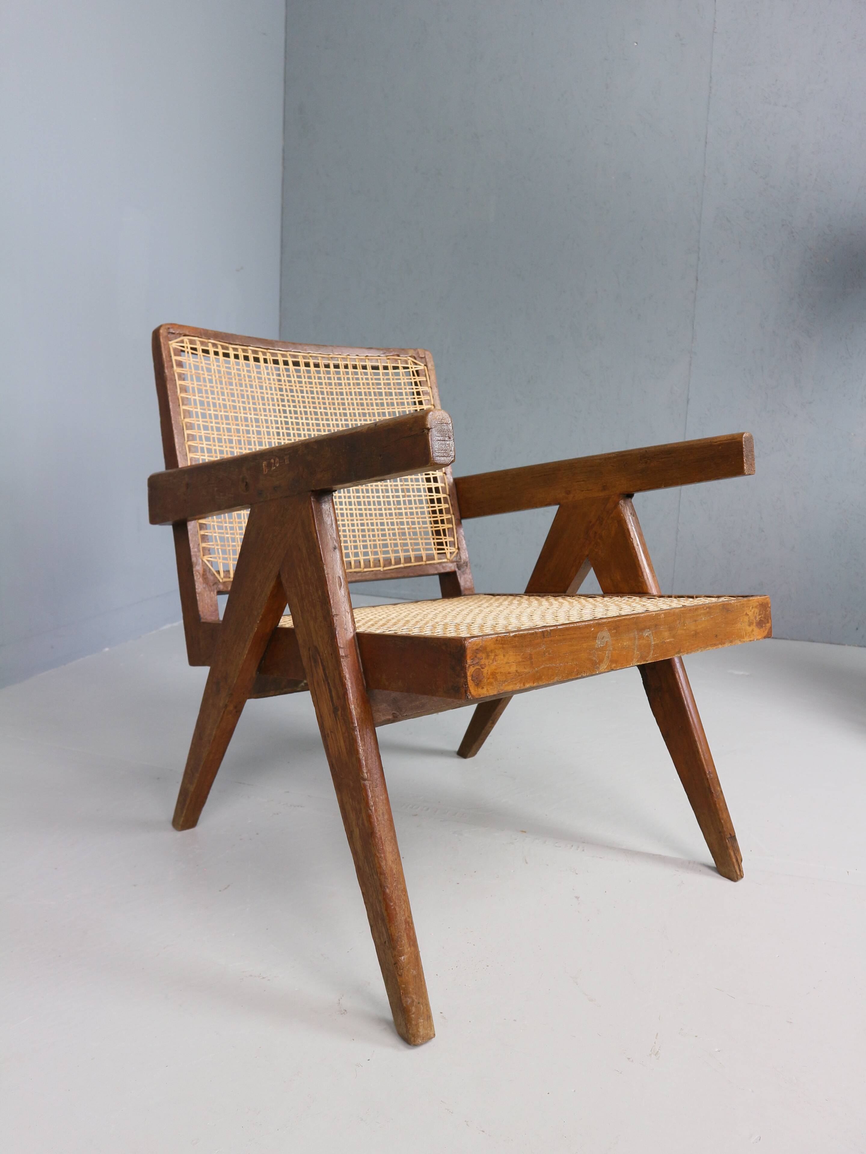 Pierre Jeanneret PJ-SI-29-A Easy Cane Chair / Authentic Mid-Century Modern