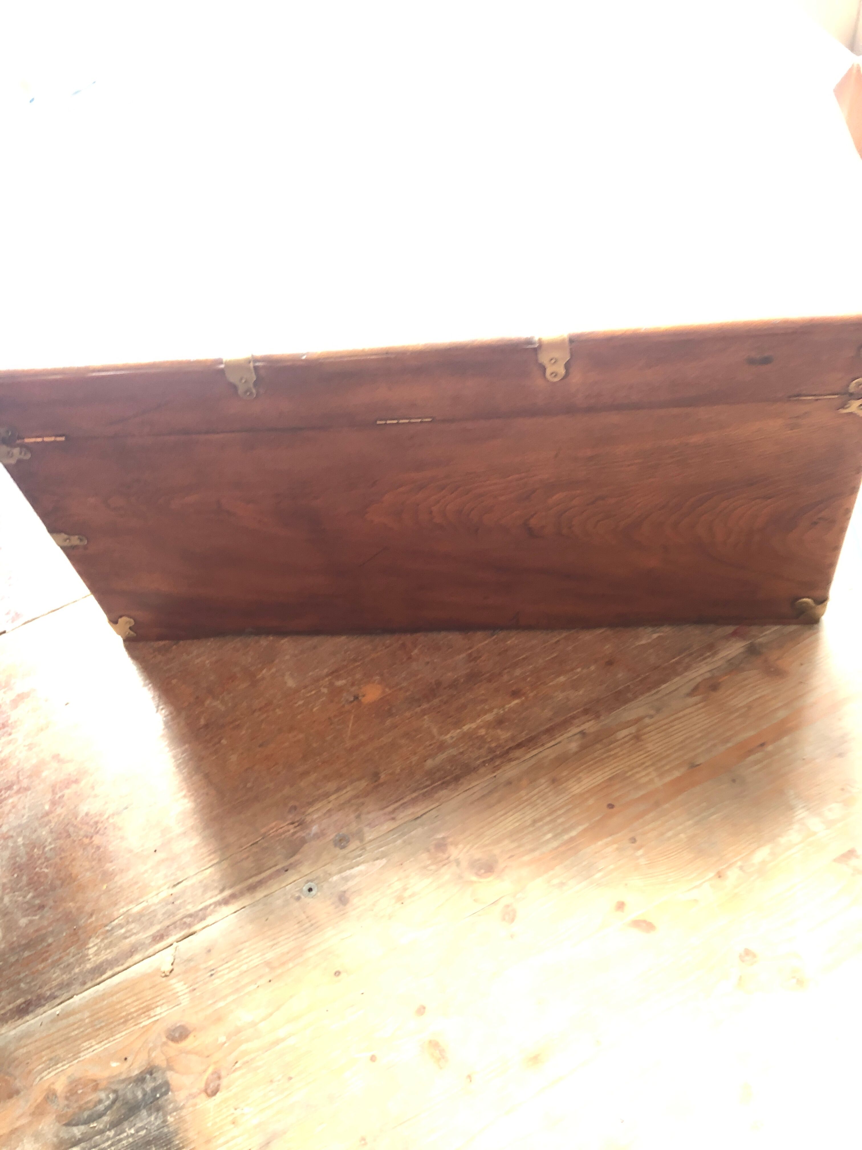 Camphor chest