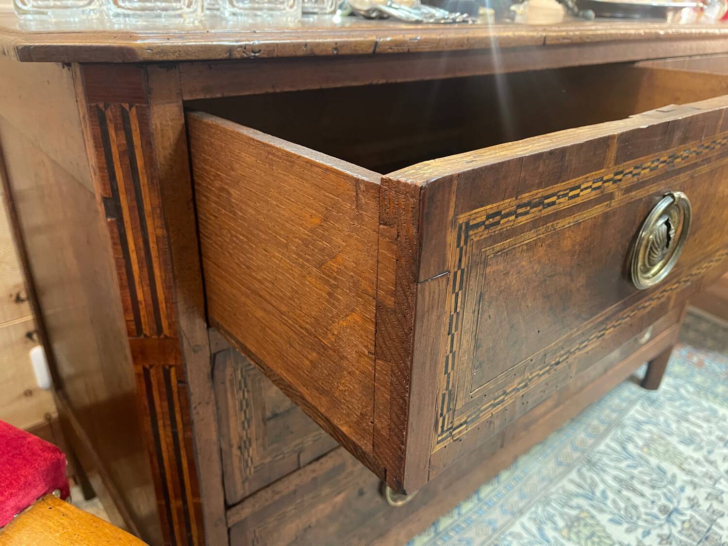 Louis XVI period chest of drawers in walnut, oak and fir, 18th century