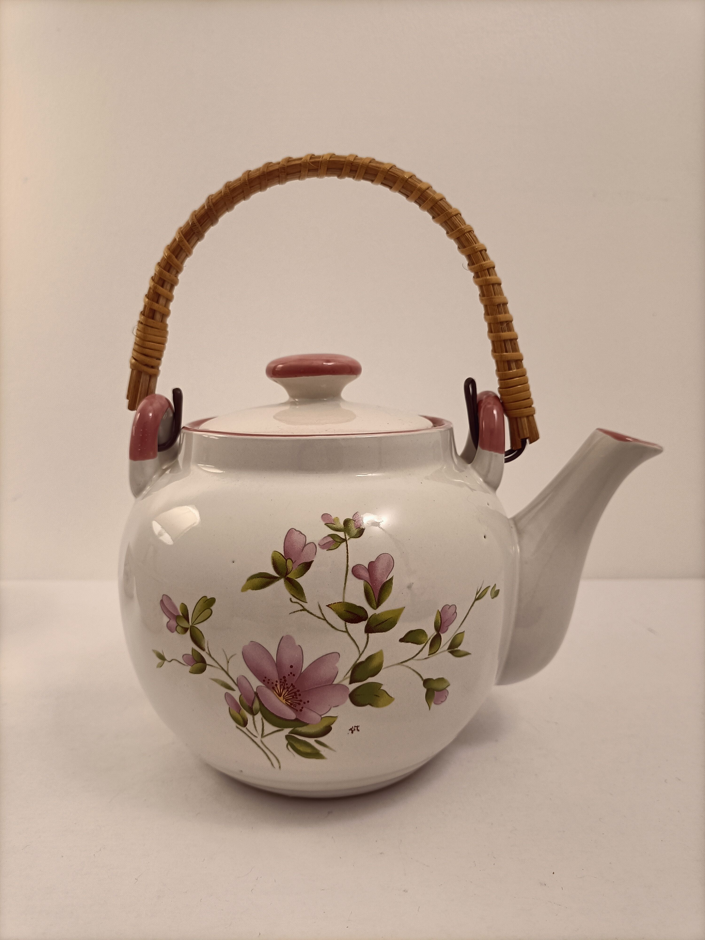 Théière coréen vintage avec 6 tasses
