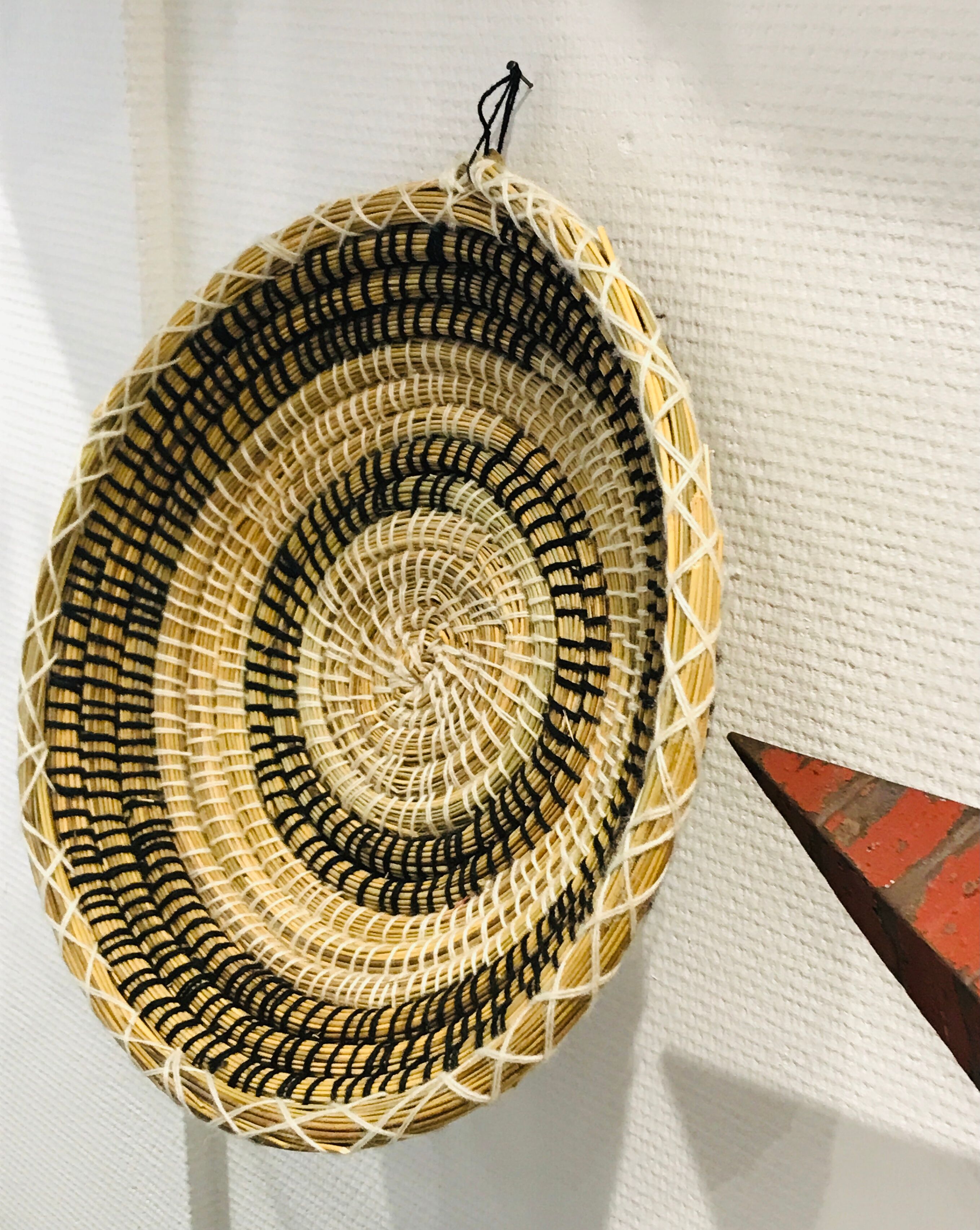 Berber ethnic basket casa black and white wool