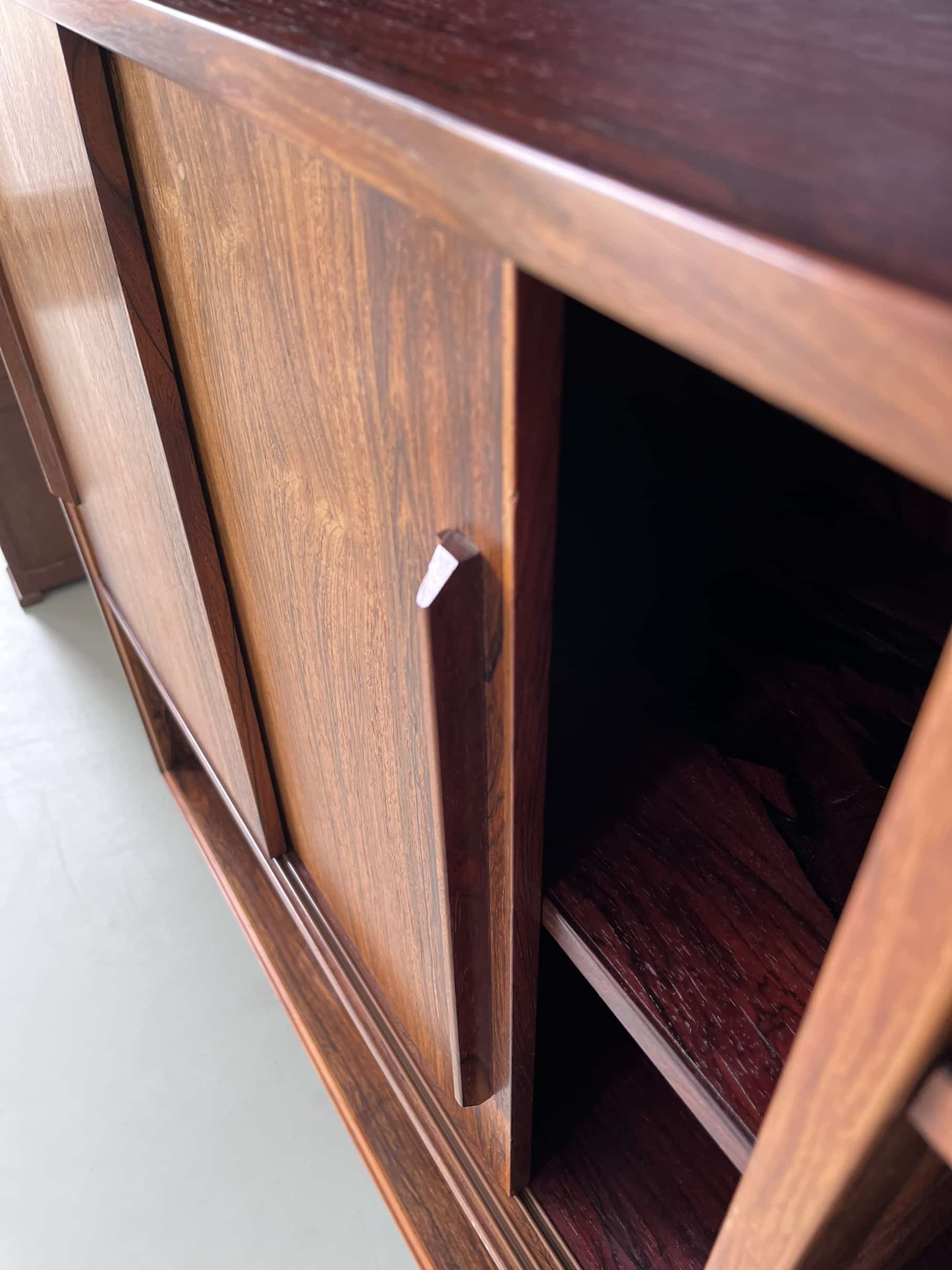 Danish cabinet in rosewood 60