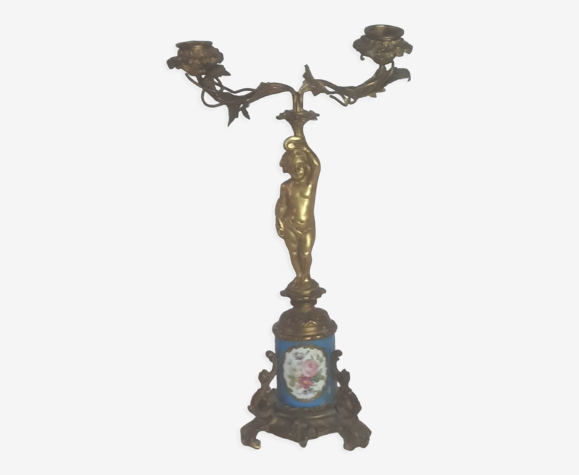 Regular candlestick and porcelain