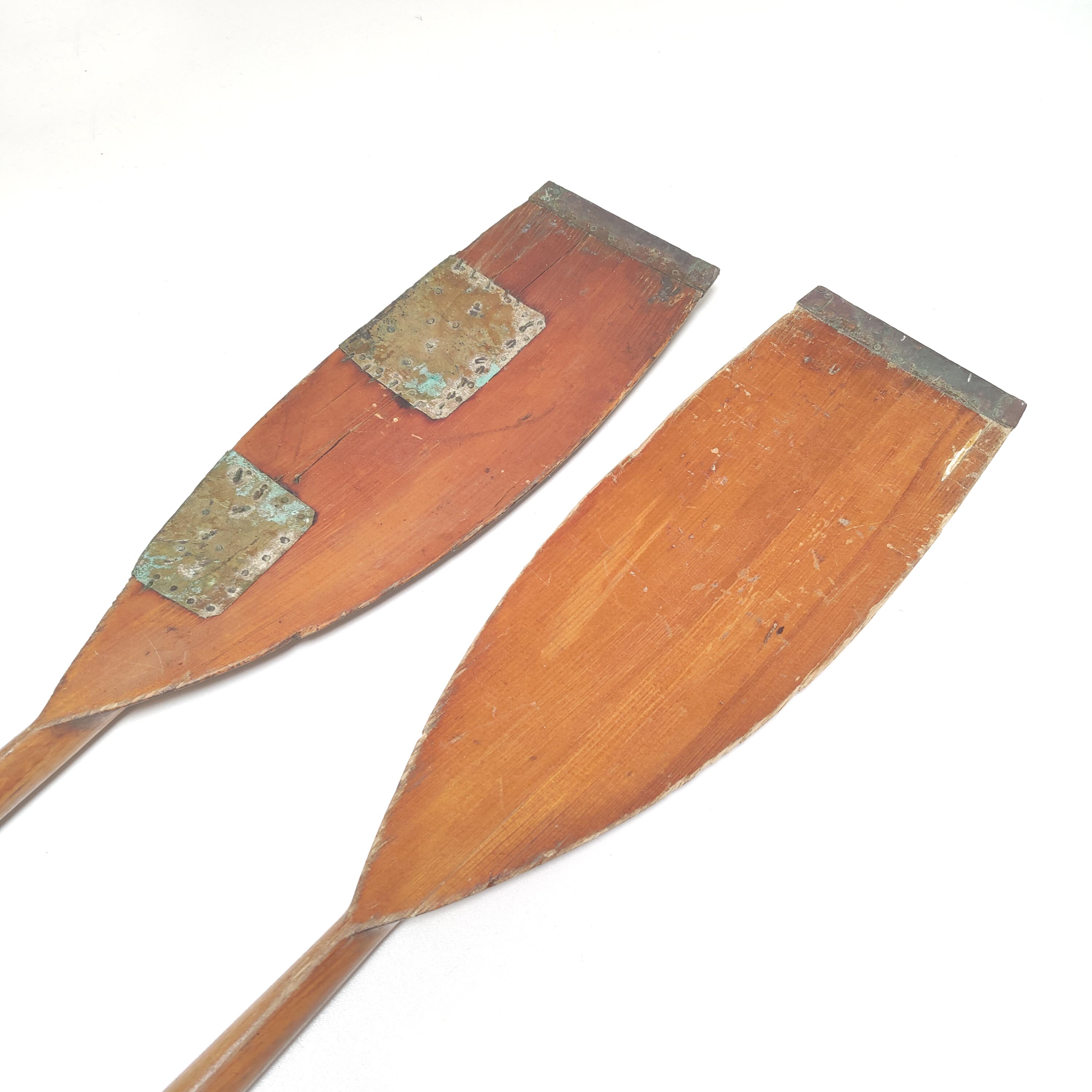 Paddle rowing boat wooden canoe