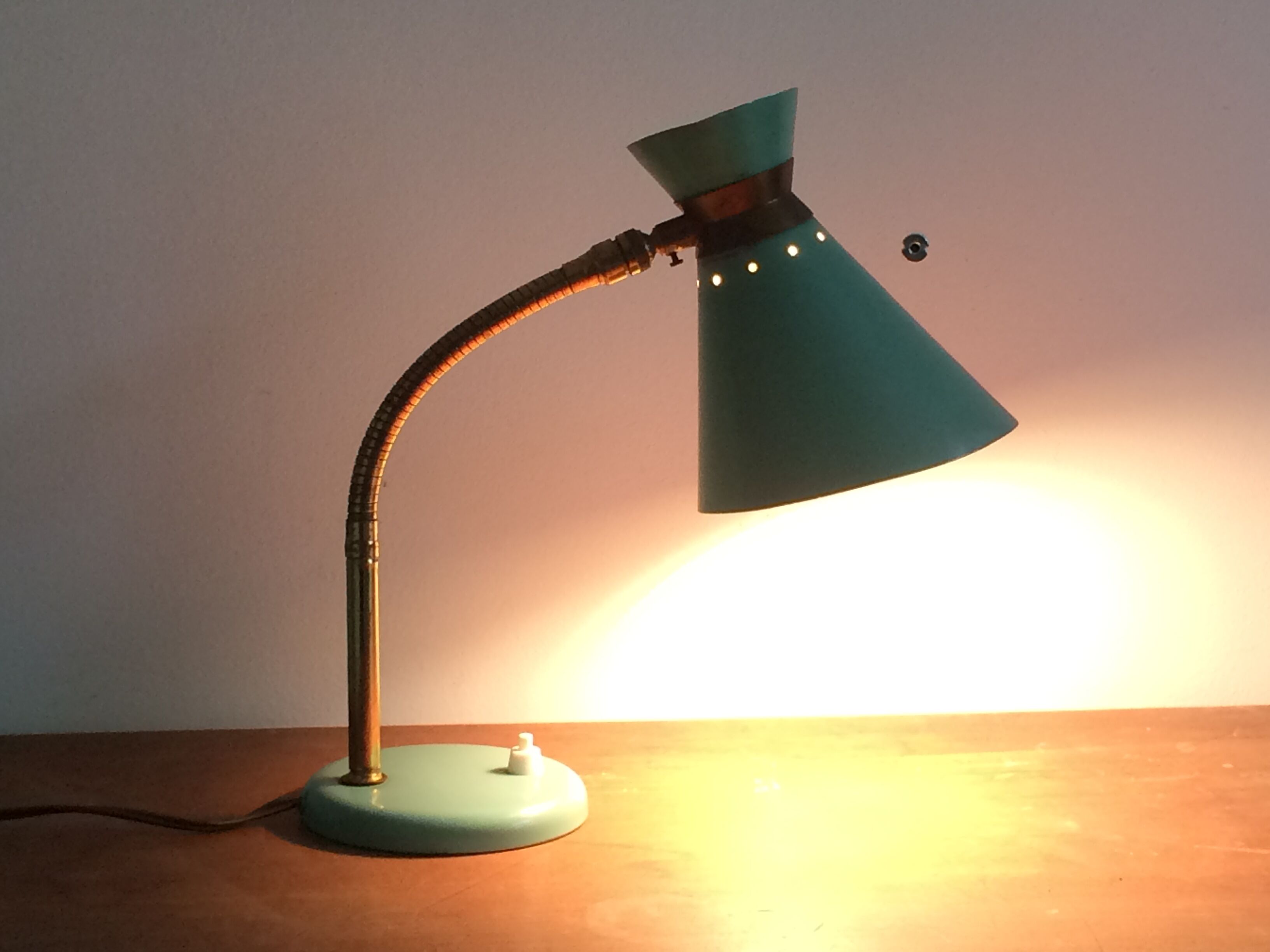 Green Diabolo casserole lamp 1950
