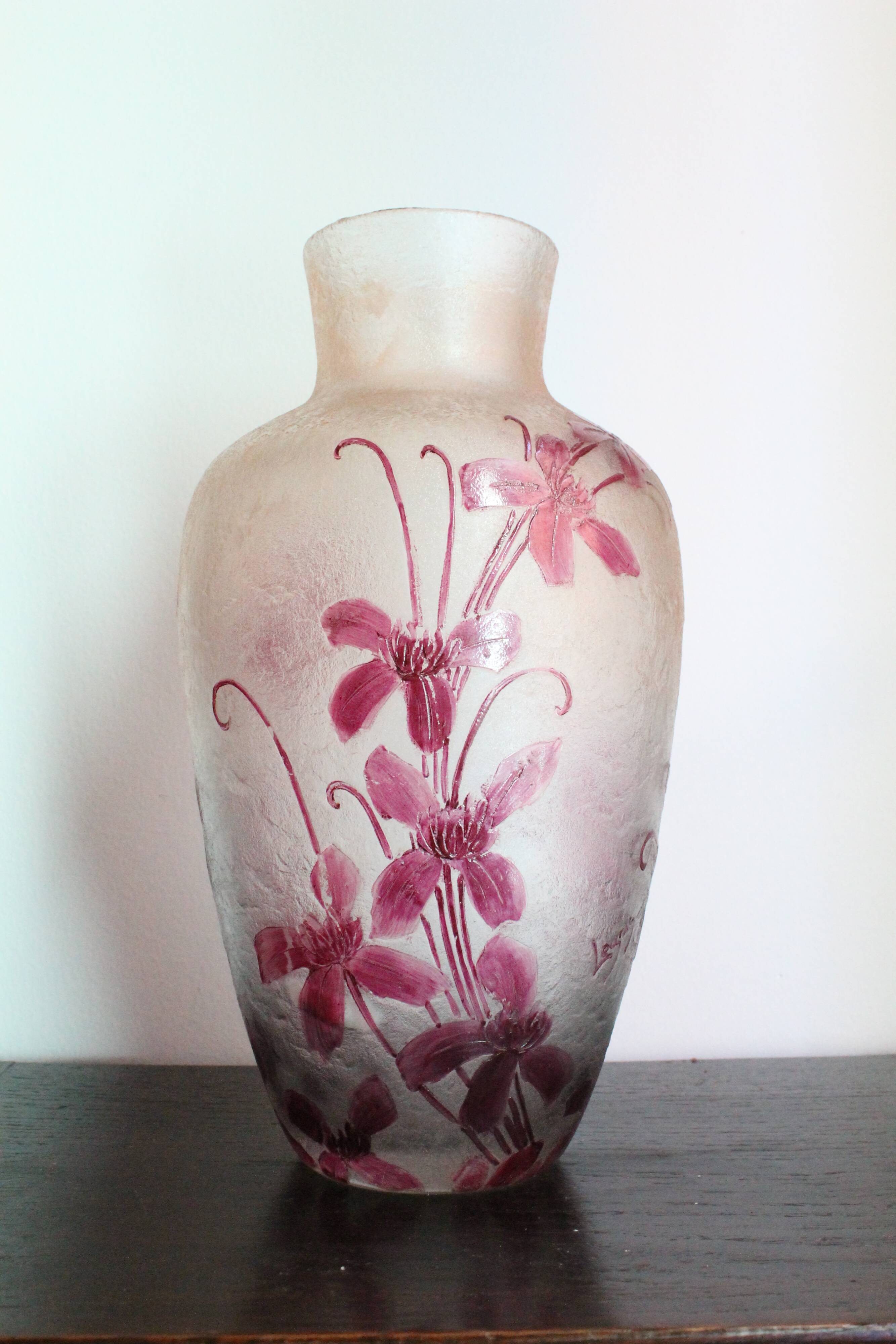 François Théodore Legras ovoid vase with floral decoration, Rubis Art Nouveau series.