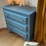 Renovated vintage chest of drawers