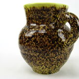 Accolay pitcher