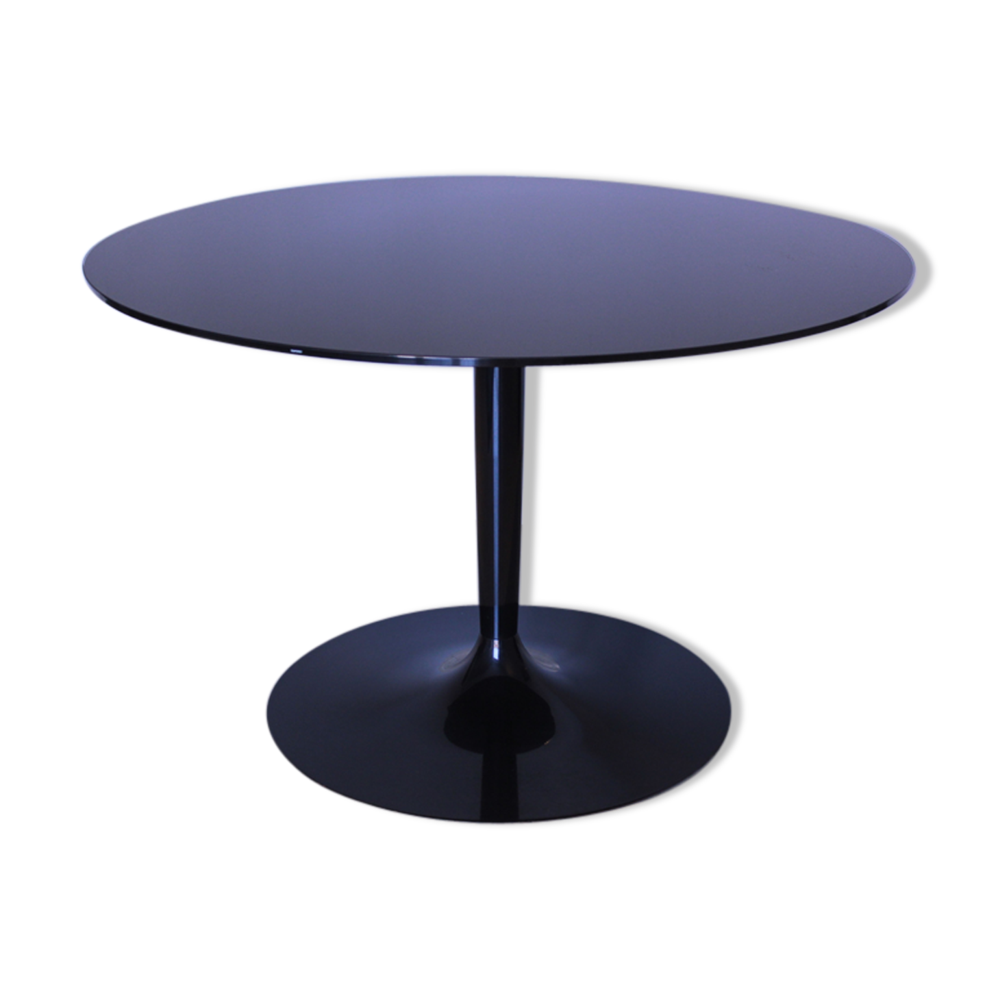 Round table in mirrored black glass, Italia1980s signed Calligaris