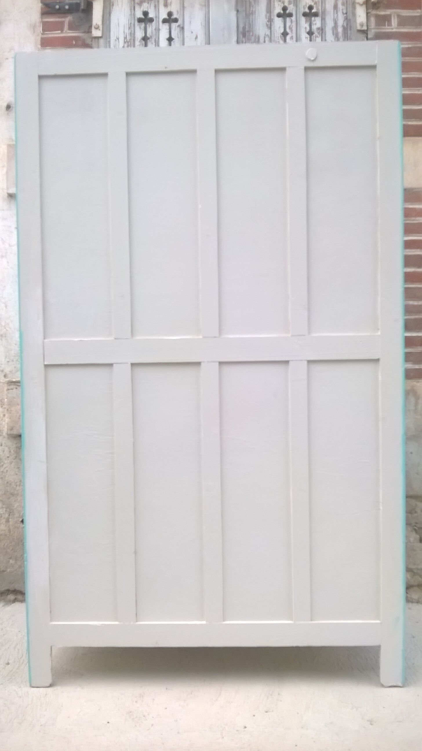 Parisian wardrobe year 50