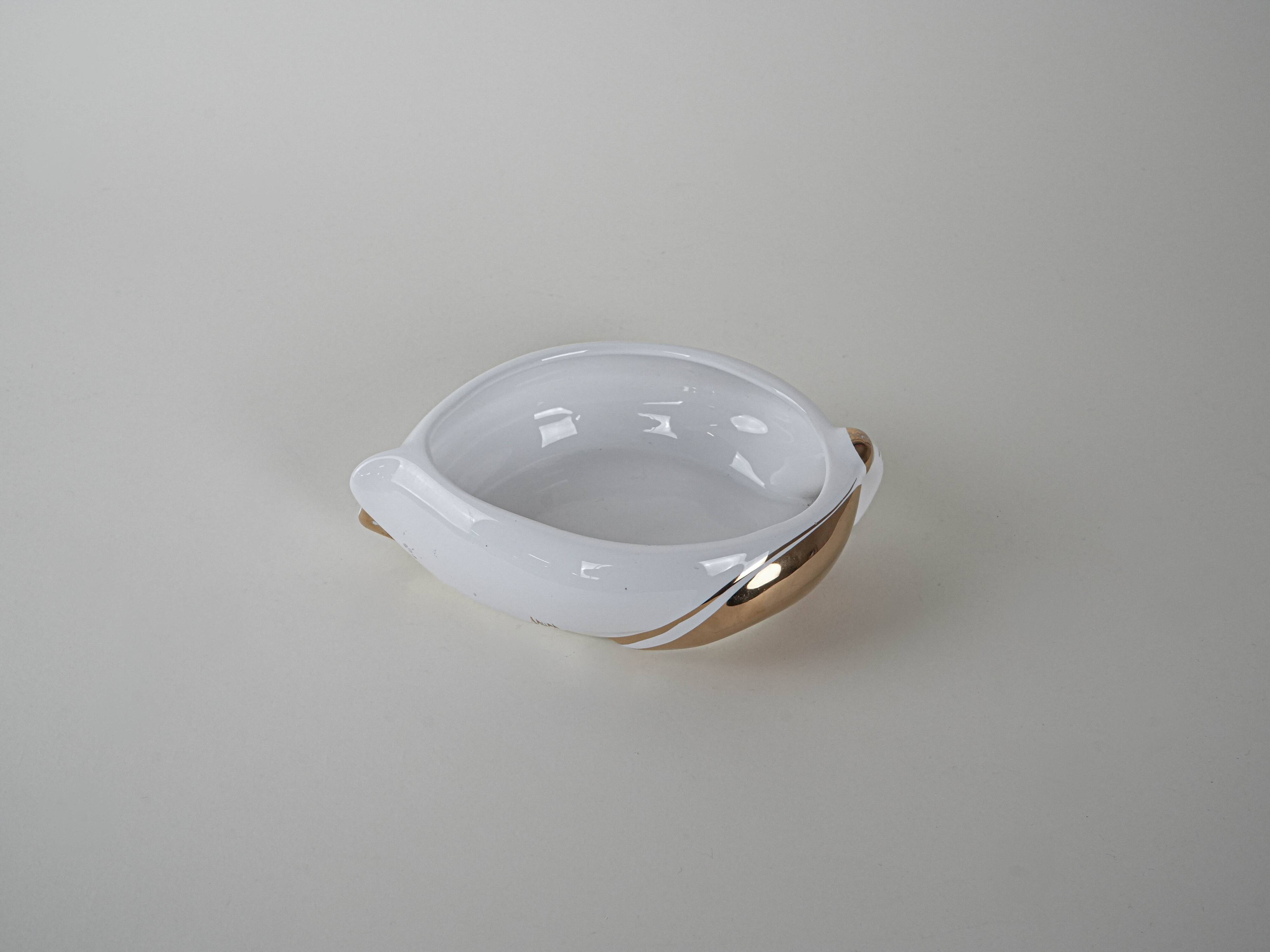 Porcelain platter, Italian design, 1970s, production: Italy
