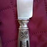 Silver-filled carving service