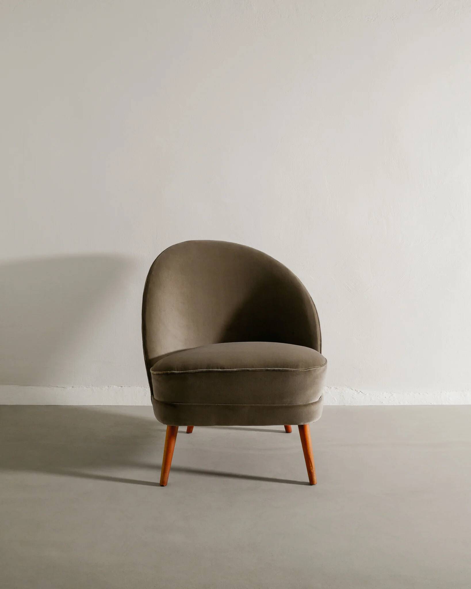 Swedish Sculptural Wooden Asymmetrical Armchair by Arne Norell, 1950s