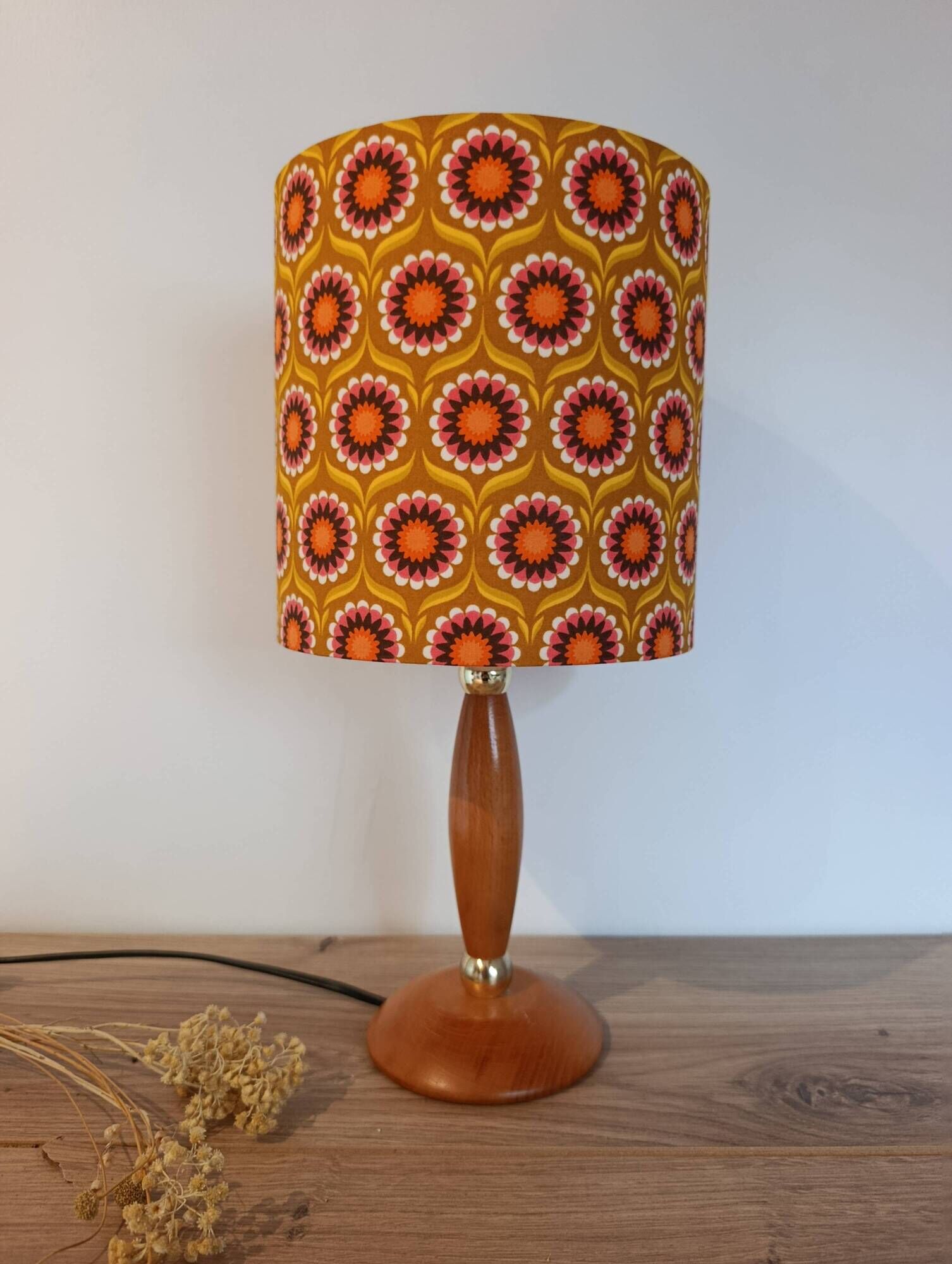 Mid-century wooden table lamp, retro-pop saffron print