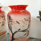Paire de vases anciens