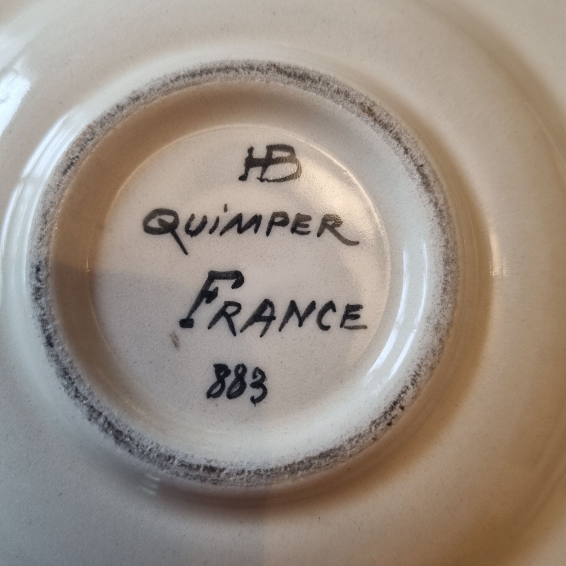 2 HB HENRIOT QUIMPER ashtrays from 1970, brand new!