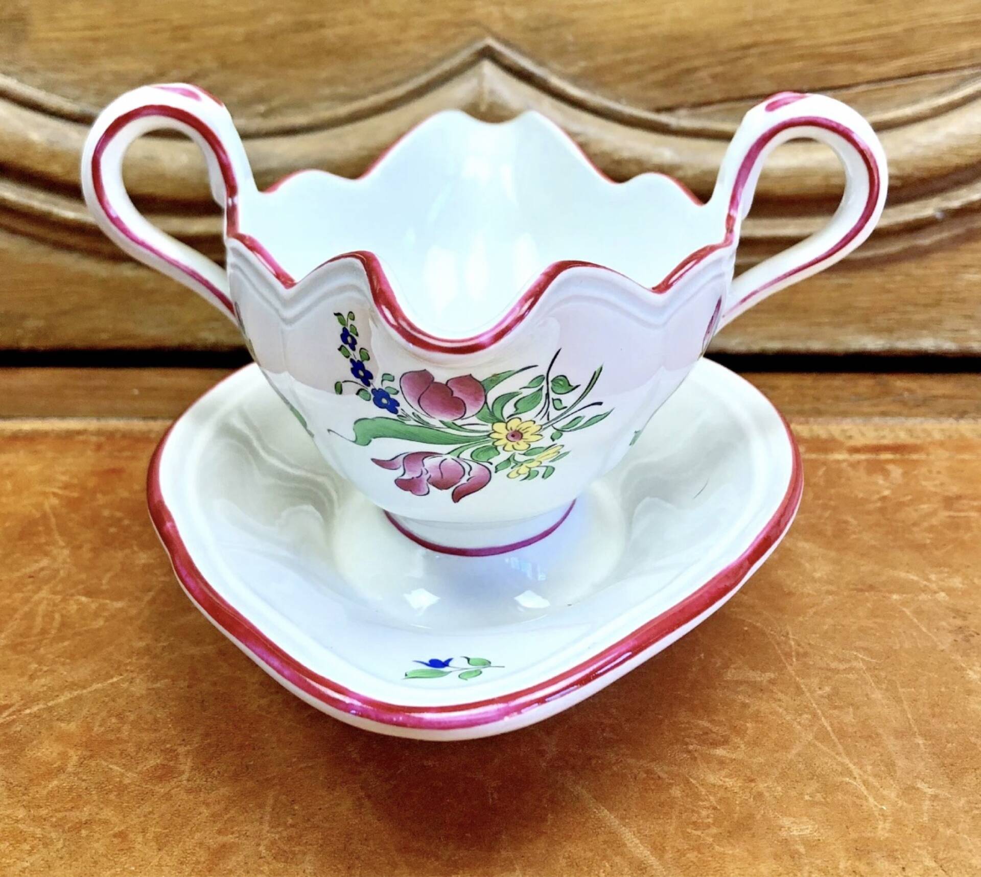 Old sauceboat earthenware Lunéville model lantern pink tulip