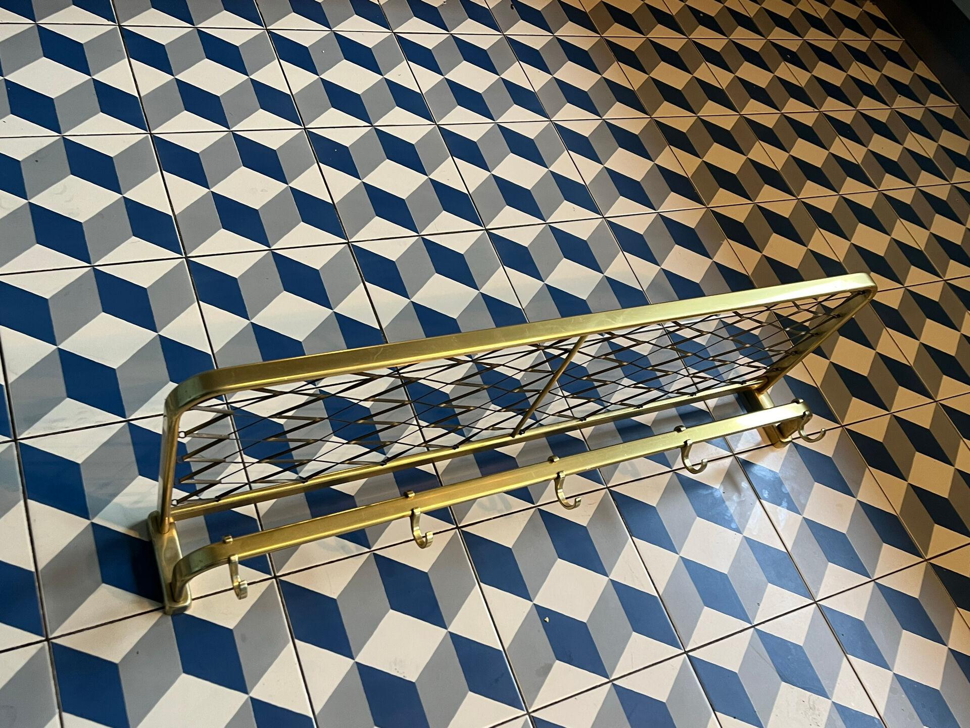 Coat rack style train luggage rack l=80cm