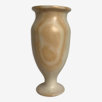 Vase en pierre