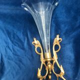 Vase cornet en cristal et bronze XIX eme