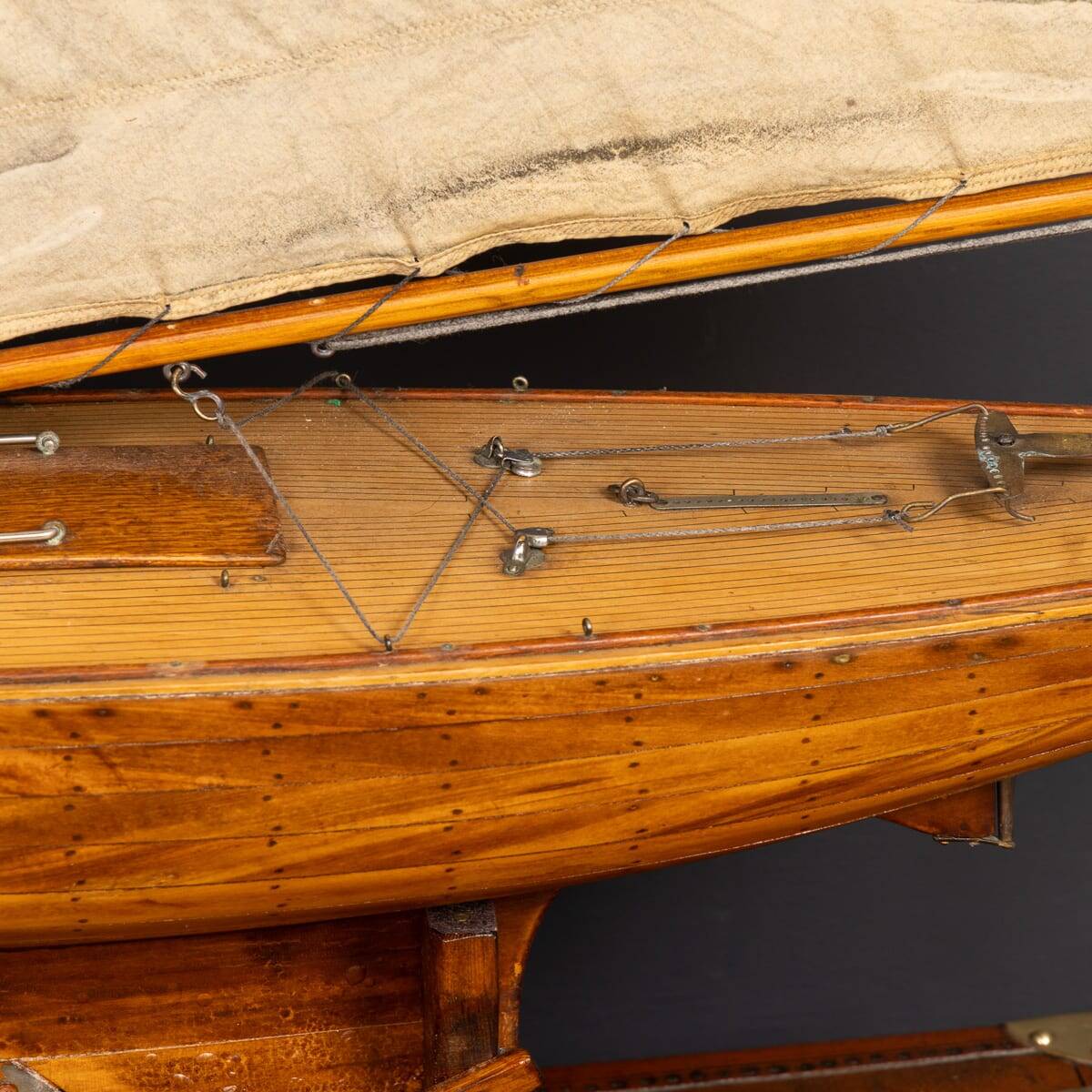 Vintage 20thC English Carved Hull Pond Yacht c.1930