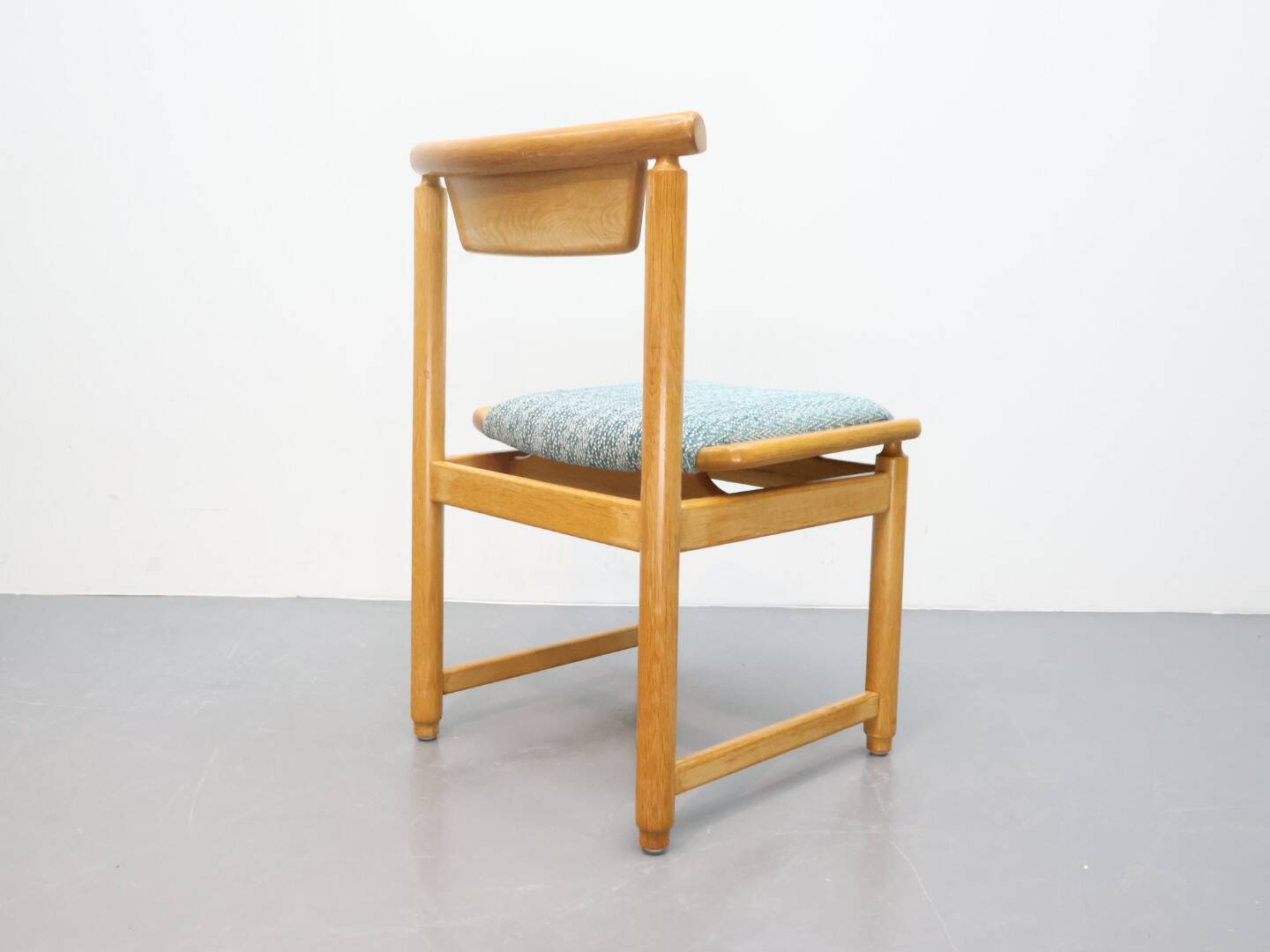 Vintage eetkamerstoelen | Eiken | Nieuwe stoffering
