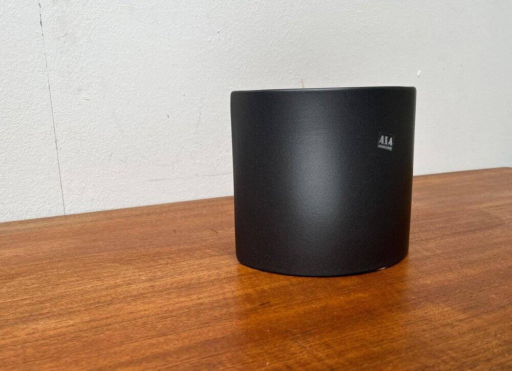 Vase croissant minimaliste postmoderne en céramique de la sélection Asa, années 1980