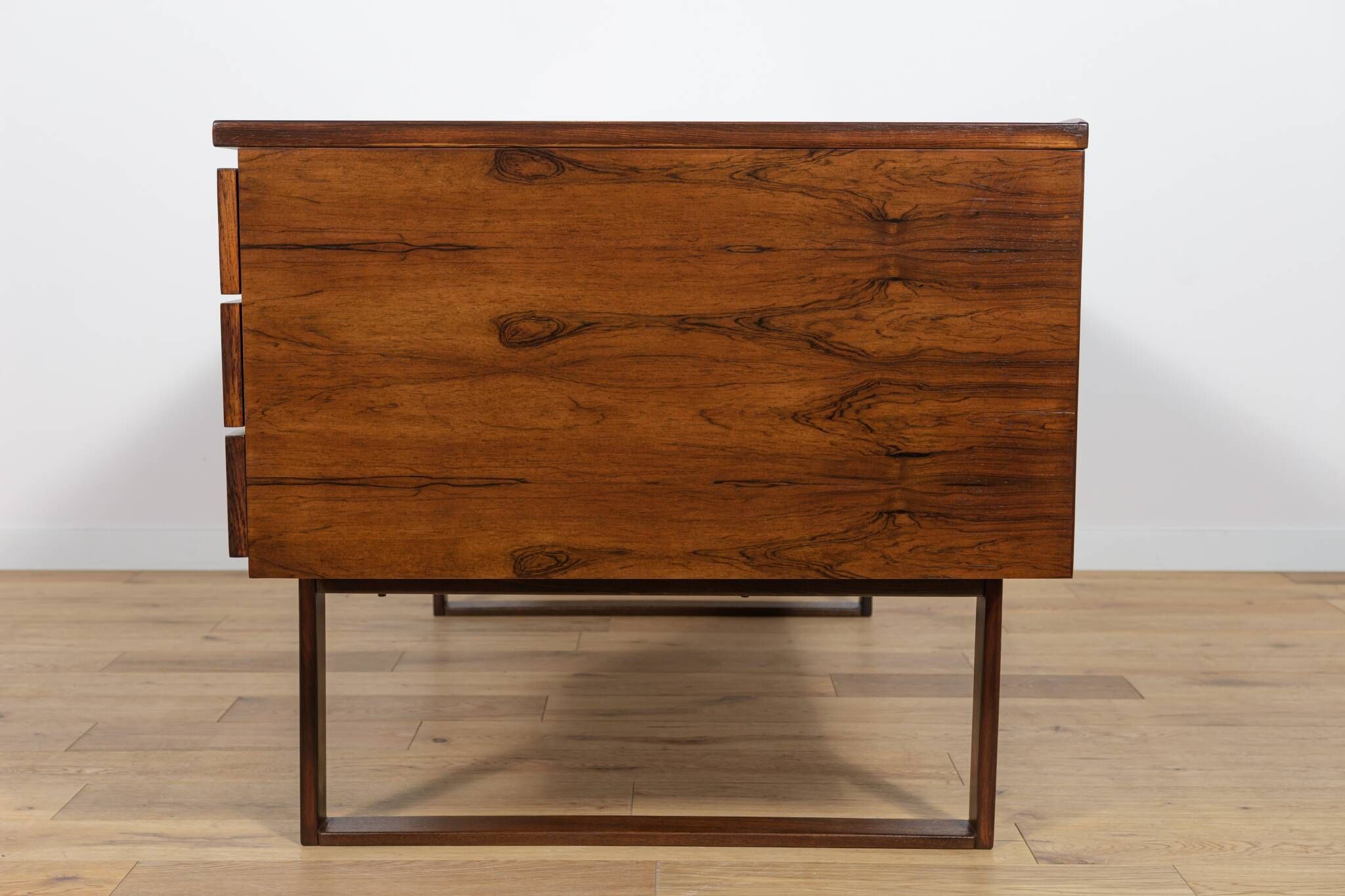 Mid-Century Rosewood Freestanding Desk by Torben Valeur & Henning Jensen for Dyrlund, 1960s