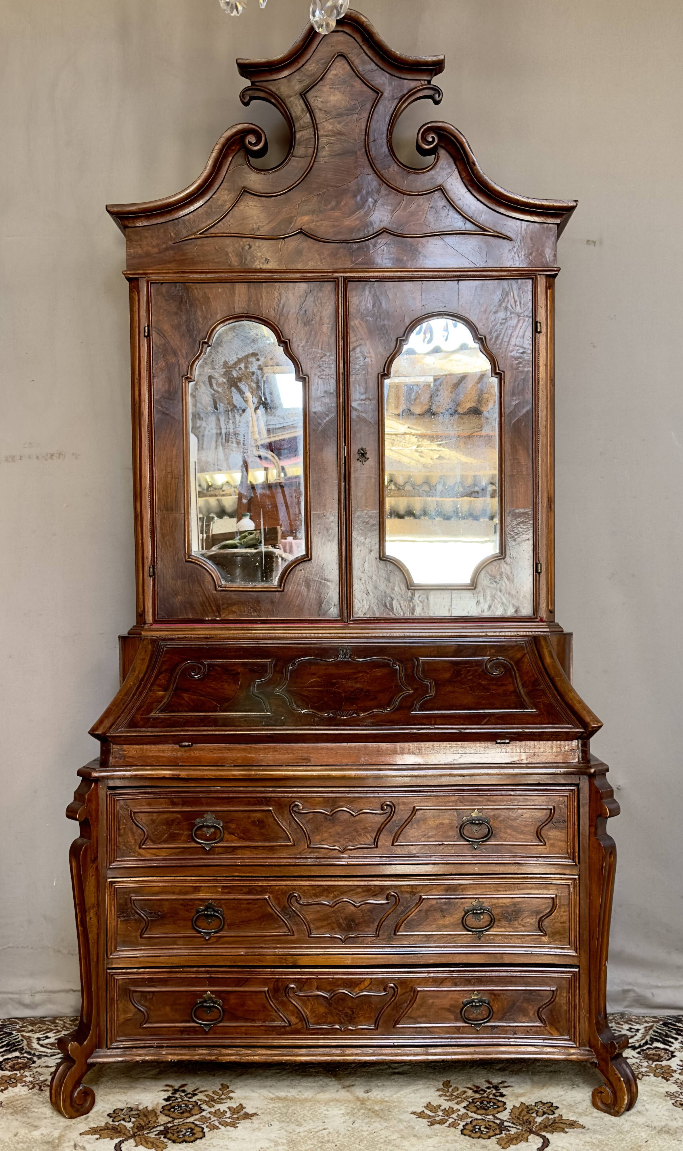 Bureau scriban en acajou d’époque 19ème