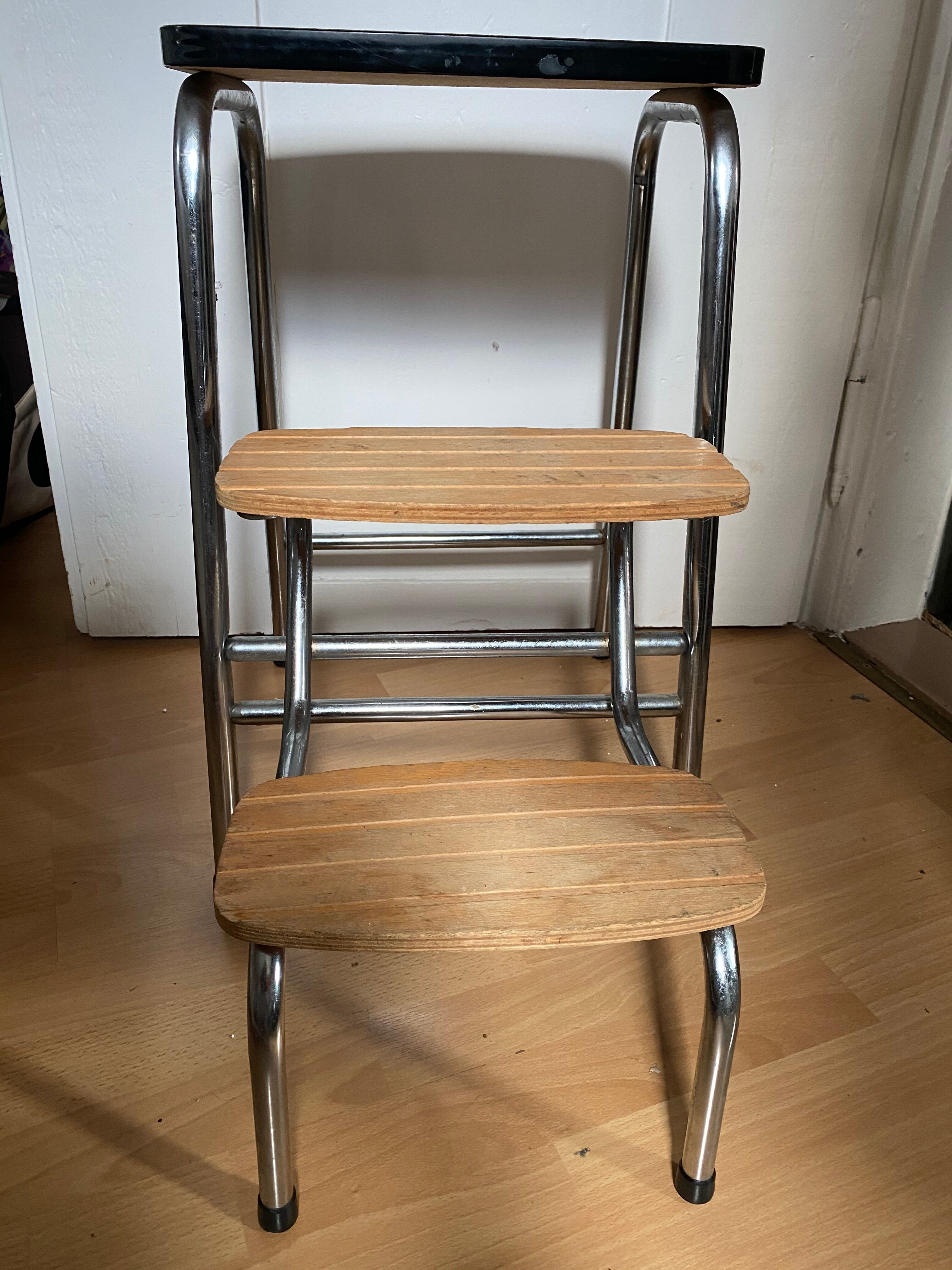 Footst formica walking feet