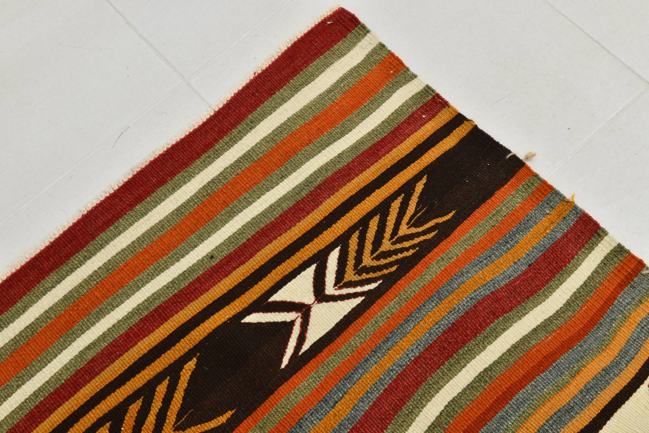 5x9 Striped Anatolian Kilim Rug, Turkish Kilim Rug, 148x264Cm