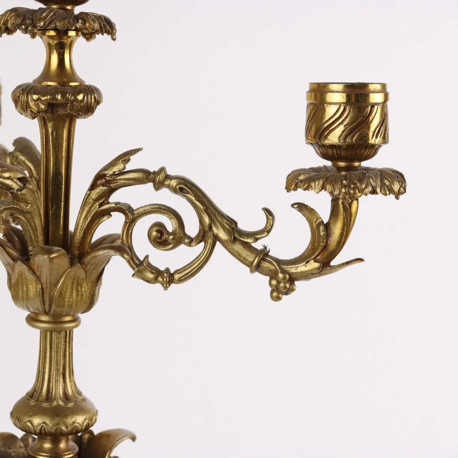 Antique candelabrum in bronze and black marble, Europe, 19th century.