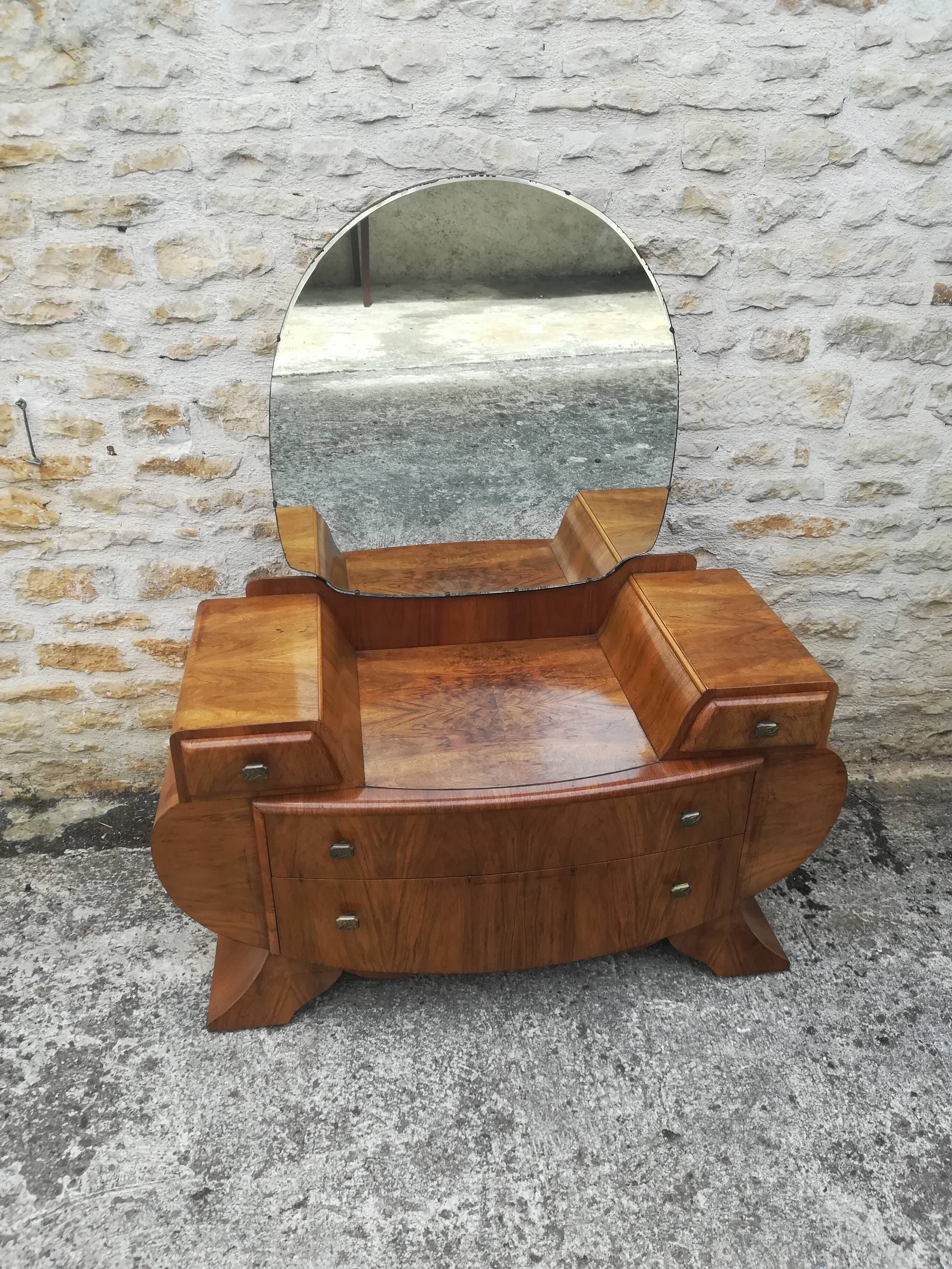 Art Deco dressing table