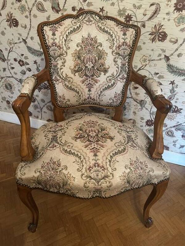 Fauteuils tissus merisier régence louisXIV avec son repose pieds(lot)