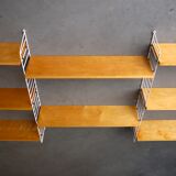 Étagère murale par Nisse Strinning pour String AB. Années 1950