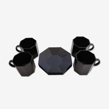 Set of 4 coffee cups and their black saucers Octime Arcoroc