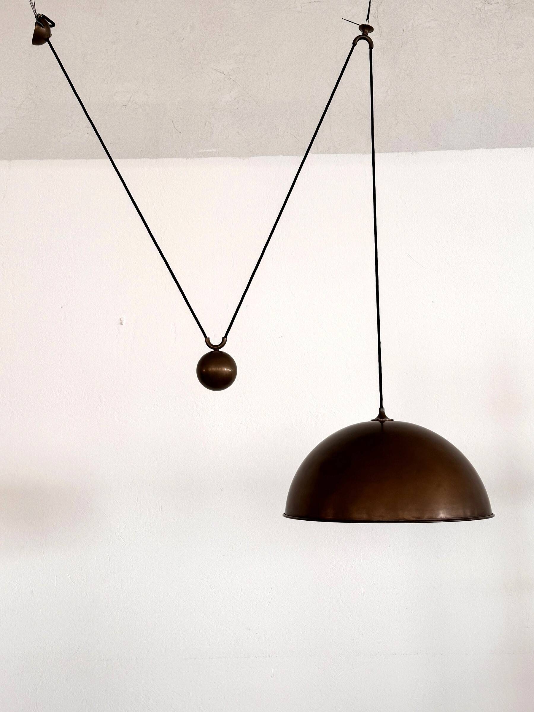 Suspension à contrepoids en laiton vintage Florian Schulz