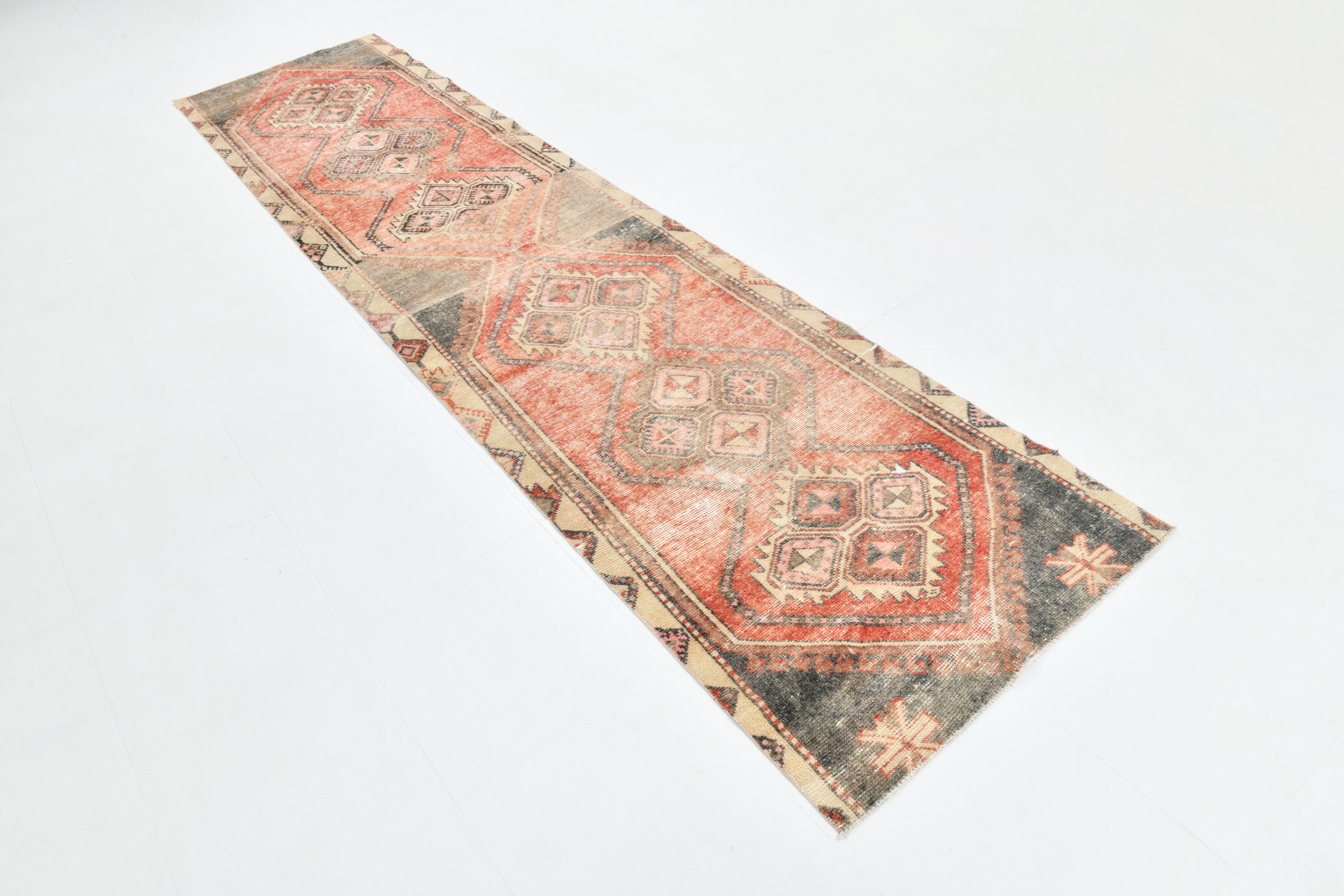 3x12 Persian Classic Runner Rug, 85x356Cm