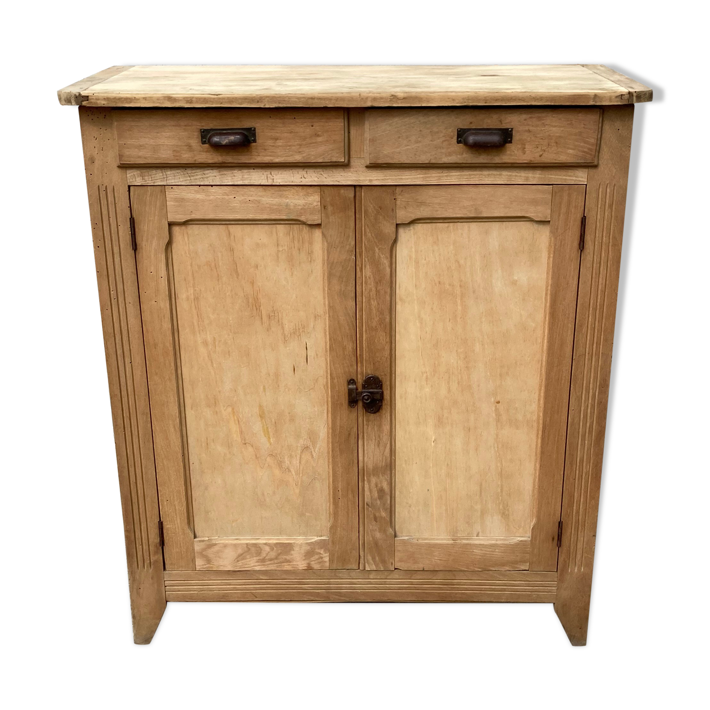 Natural Parisian buffet