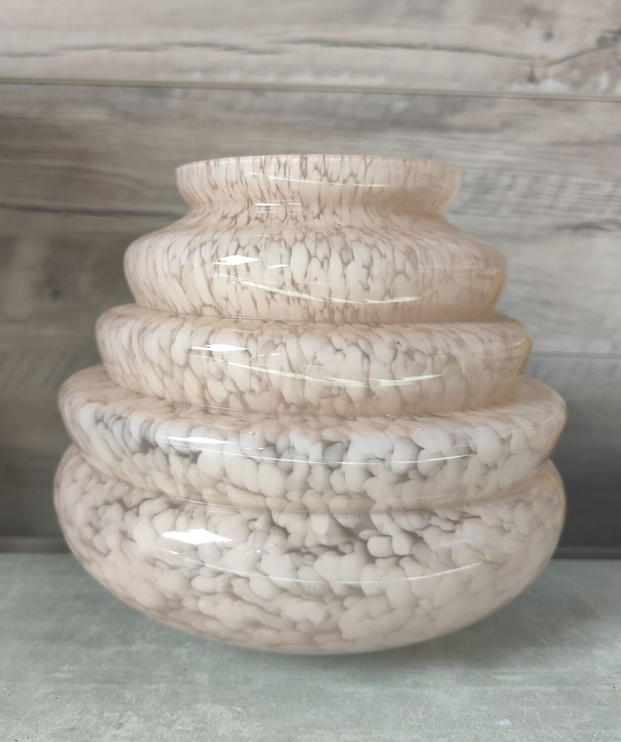 Lamp globe pink speckled glass