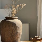 Borneo vase in brown terracotta (1) H35 D23
