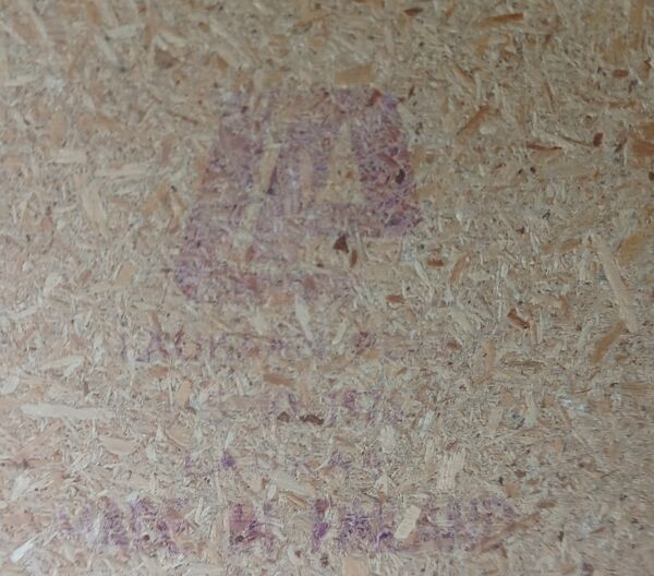 5 chaises hongisto conçues par ilmari tapiovaara en 1963