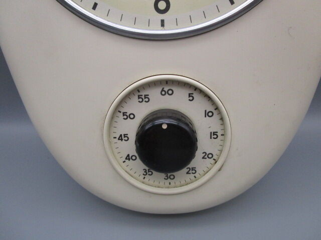 Vintage kitchen clock 60' with timer
