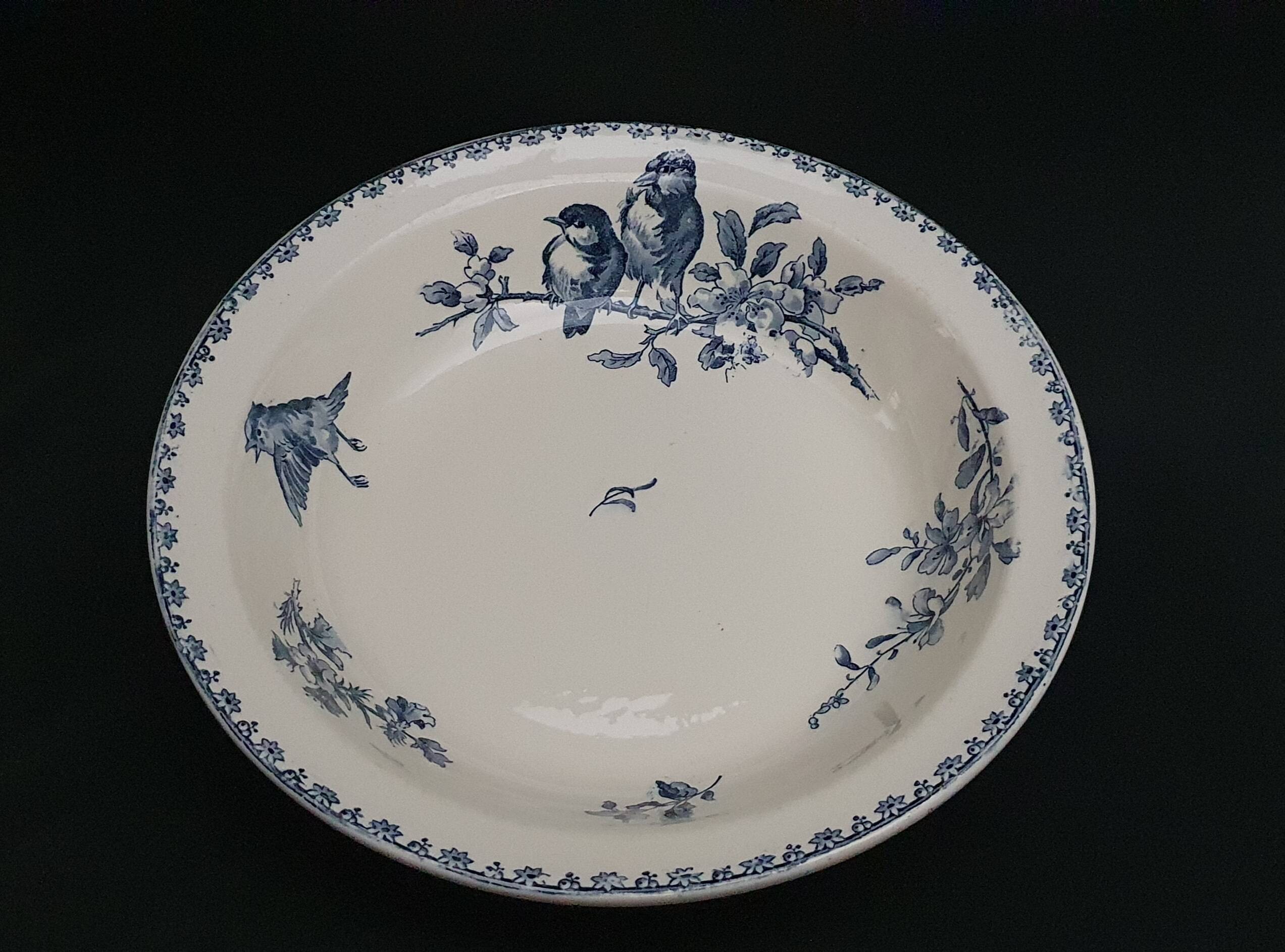 Round deep plate "Favori" Sarreguemines blue