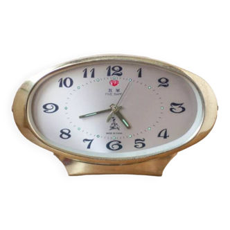 Réveil Five Rams ovale rétro, réveil vintage,horloge de bureau, horloge métal doré, horloge de table